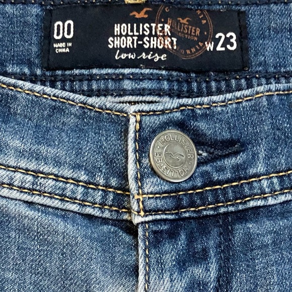 Hollister distressed denim shorts lace trim 00 w23 - Picture 2 of 4